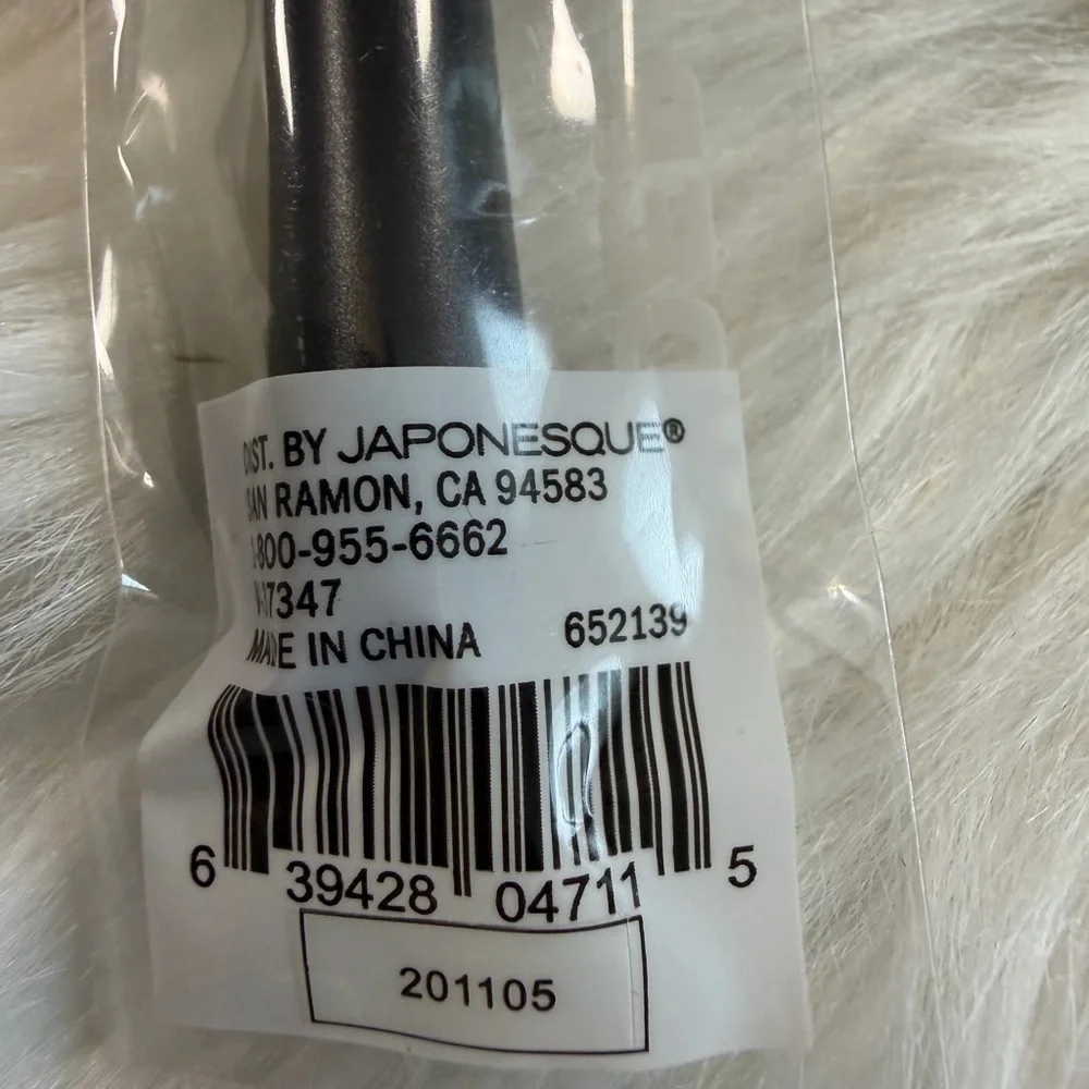 🩷5/$10🩷 Makeup Powder Brush with Black Handle